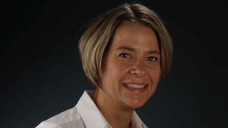 Dr. Nicol Ecke